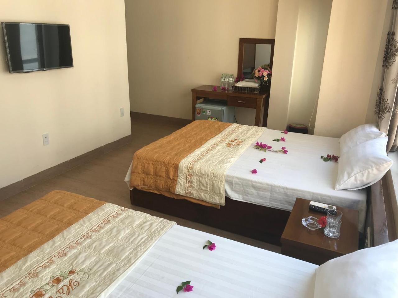 Ha Vy Hotel Cat Ba Island Eksteriør bilde